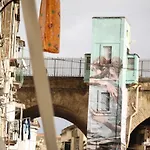 Modern By Sasy In The City Centre