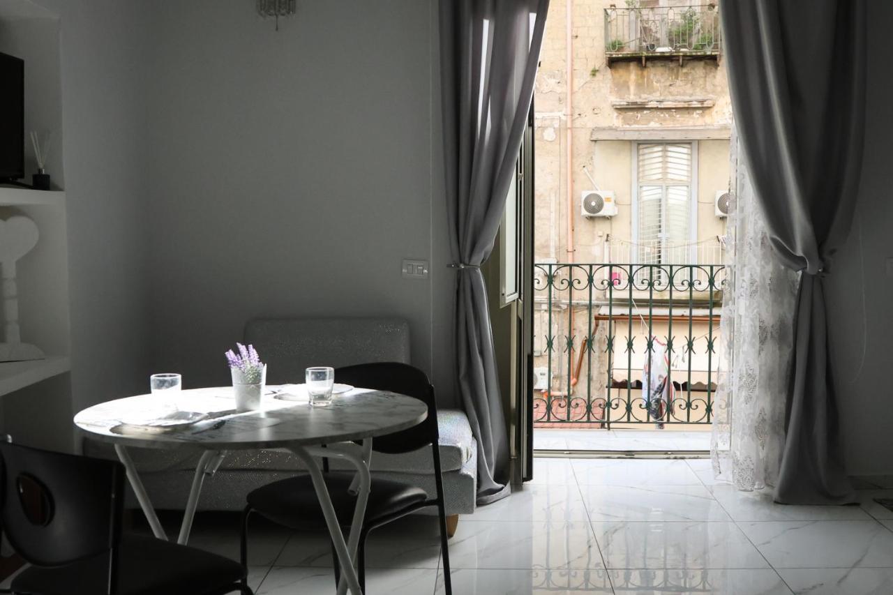 Apartment Modern By Sasy In The Centre Naples